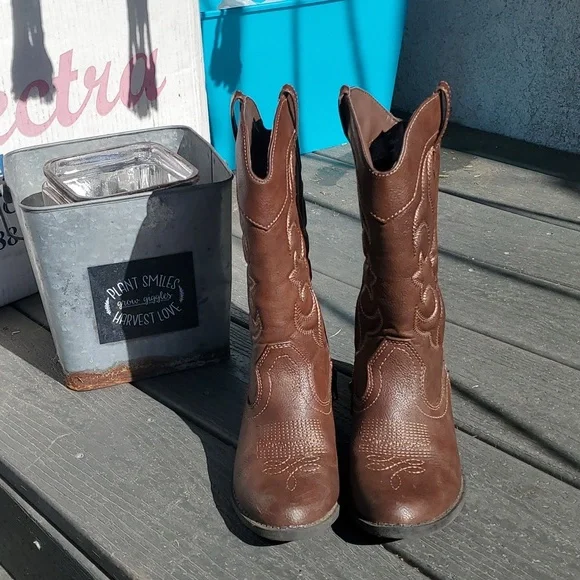 Cat & Jack Cowgirl Boots - Picture 2 of 5